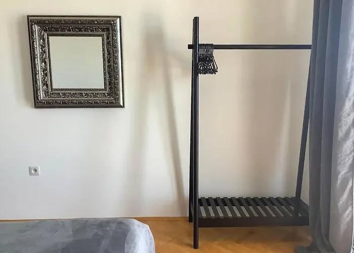 Gostinjska kuća 22 - Beachfront 3*