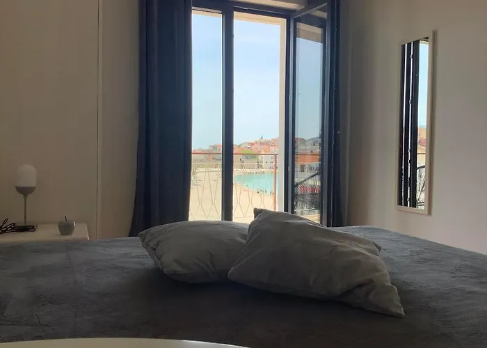 22 - Beachfront Primošten