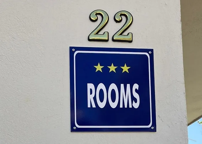 22 - Beachfront بيت ضيافة Primošten