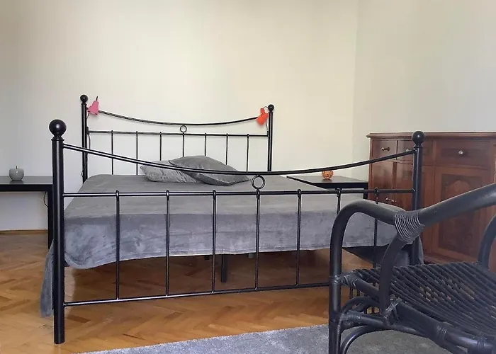 Gostinjska kuća 22 - Beachfront 3*