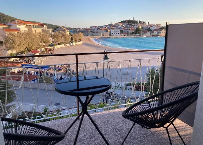 22 - Beachfront بيت ضيافة 3*