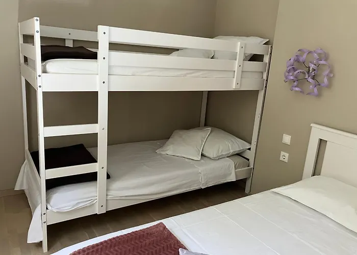 Gostinjska kuća 22 - Beachfront Primosten