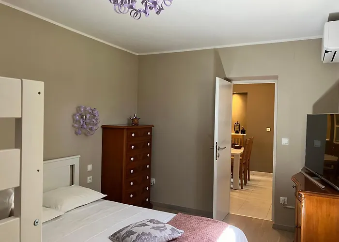 22 - Beachfront Primosten